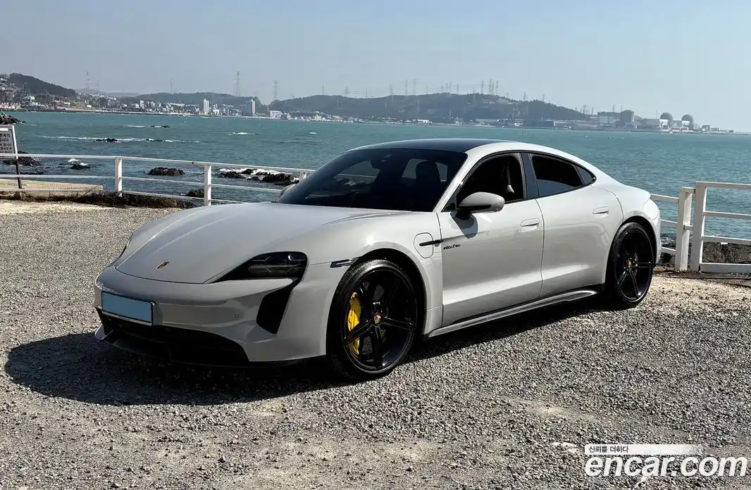 Porsche Taycan 2023 0.1 гидро в Москве № 1914448, фото 4