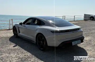 Porsche Taycan 2023 0.1 гидро в Москве № 1914448, миниатюра 8