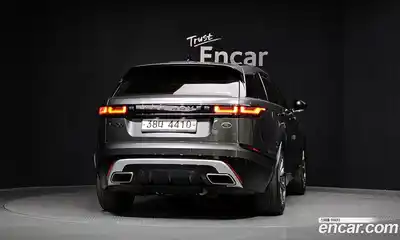 Land Rover Range-Rover Velar 2018 3.0 гидро в Москве № 1914748, миниатюра 4