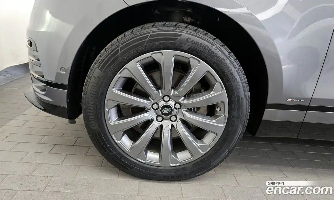 Land Rover Range-Rover Velar 2018 3.0 гидро в Москве № 1914748, фото 5