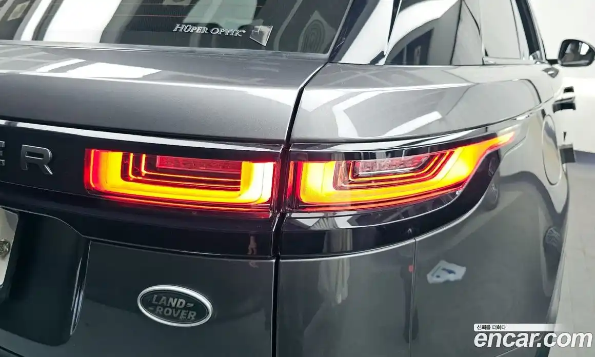 Land Rover Range-Rover Velar 2018 3.0 гидро в Москве № 1914748, фото 9