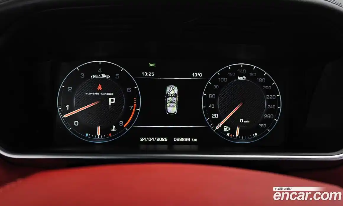 Land Rover Range-Rover 2016 5.0 гидро в Москве № 1914751, фото 8