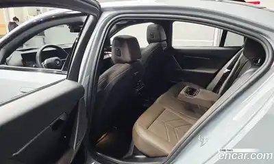BMW 5-Series 2025 2.0 гидро в Москве № 1915844, миниатюра 11