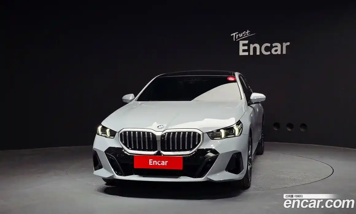 BMW 5-Series 2025 2.0 гидро в Москве № 1915844, фото 3