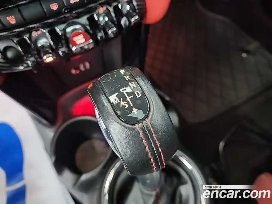 Mini Cooper 2017 2.0 гидро в Москве № 1916325, фото 8