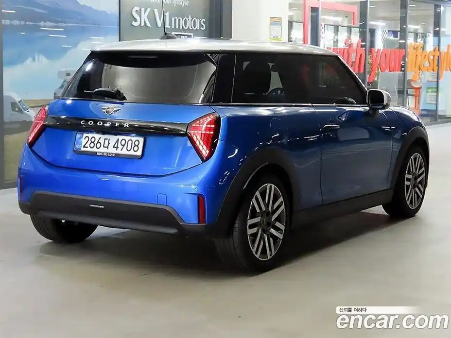 Mini Cooper 2025 2.0 гидро в Москве № 1916482, фото 4