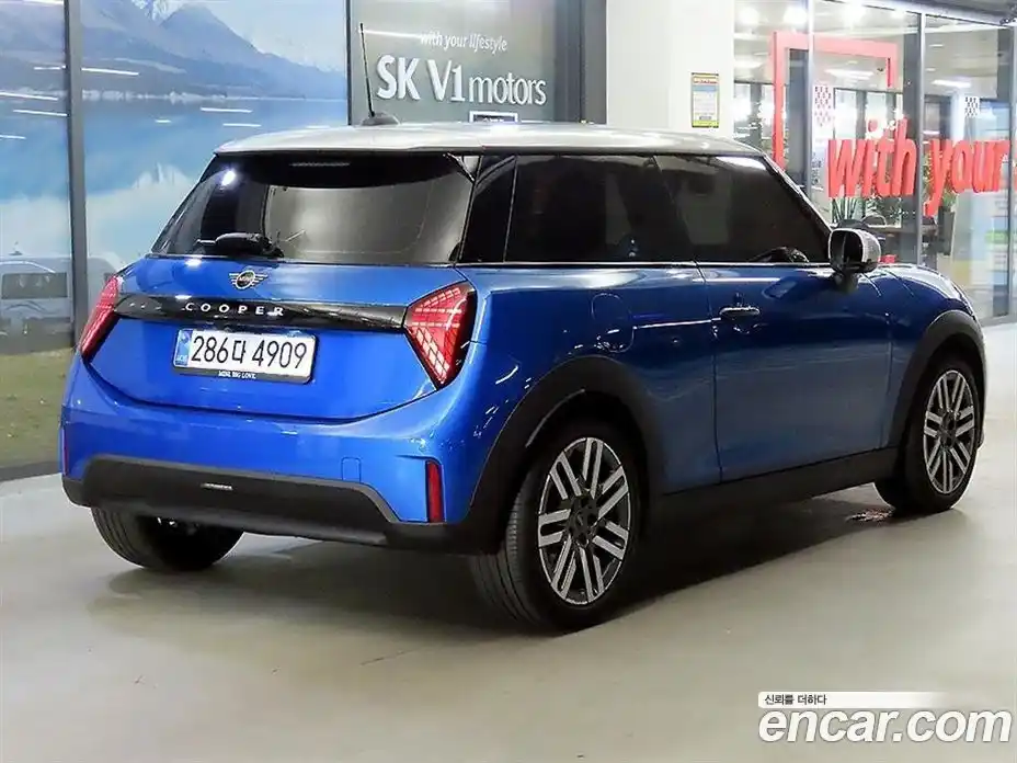Mini Cooper 2025 2.0 гидро в Москве № 1916483, фото 4
