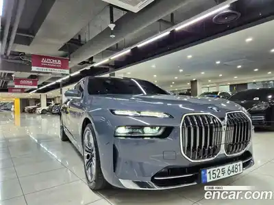 BMW 7-Series 2023 3.0 гидро в Москве № 1917240, миниатюра 2