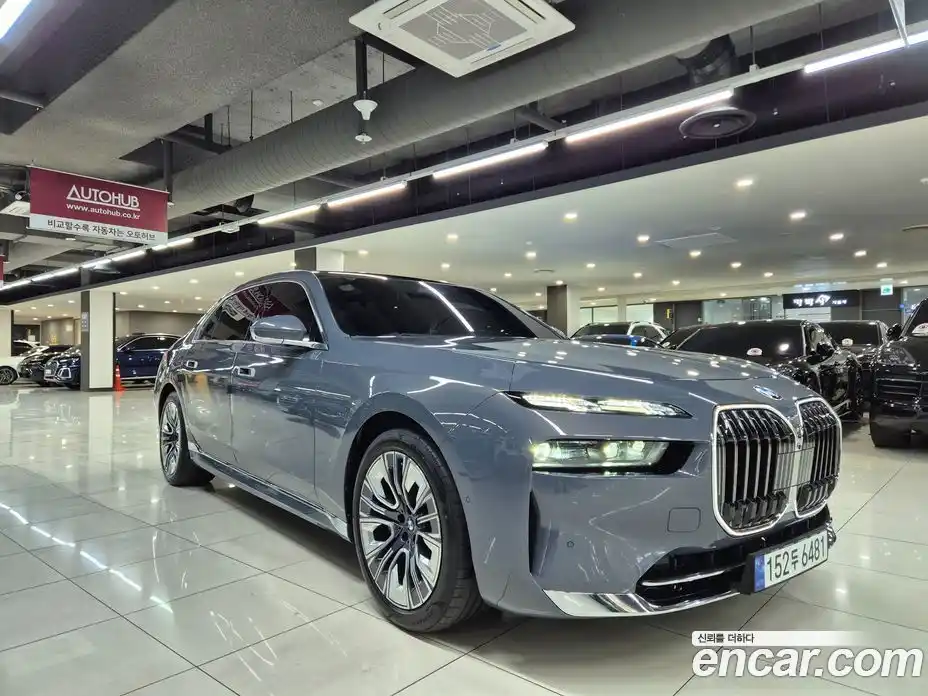 BMW 7-Series 2023 3.0 гидро в Москве № 1917240, фото 3