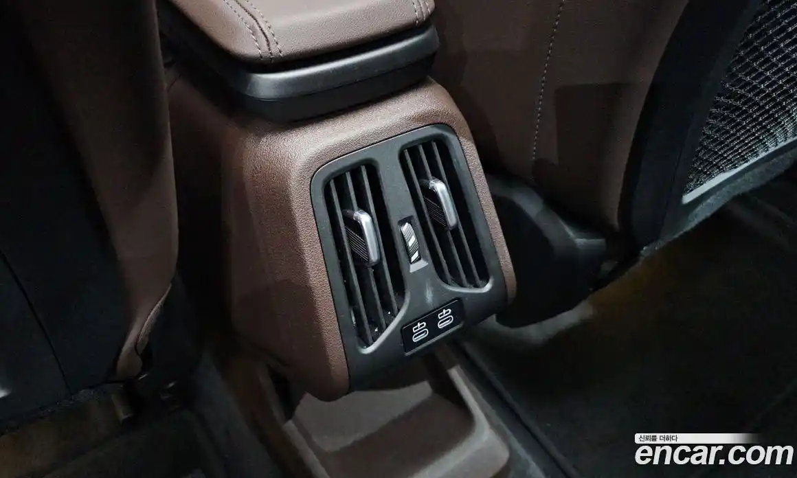 BMW iX1 2024 0.2 гидро в Москве № 1917313, фото 31
