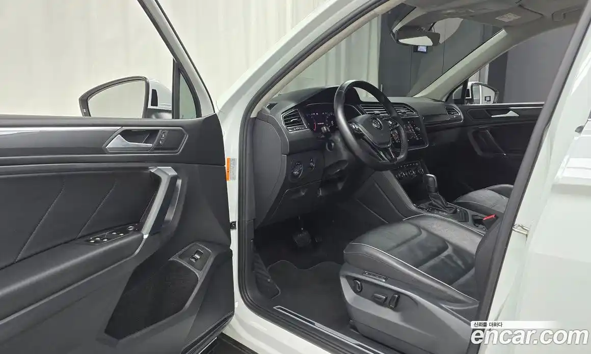 Volkswagen Tiguan 2020 2.0 гидро в Москве № 1917637, фото 13