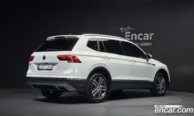 Volkswagen Tiguan 2020 2.0 гидро в Москве № 1917637, миниатюра 2