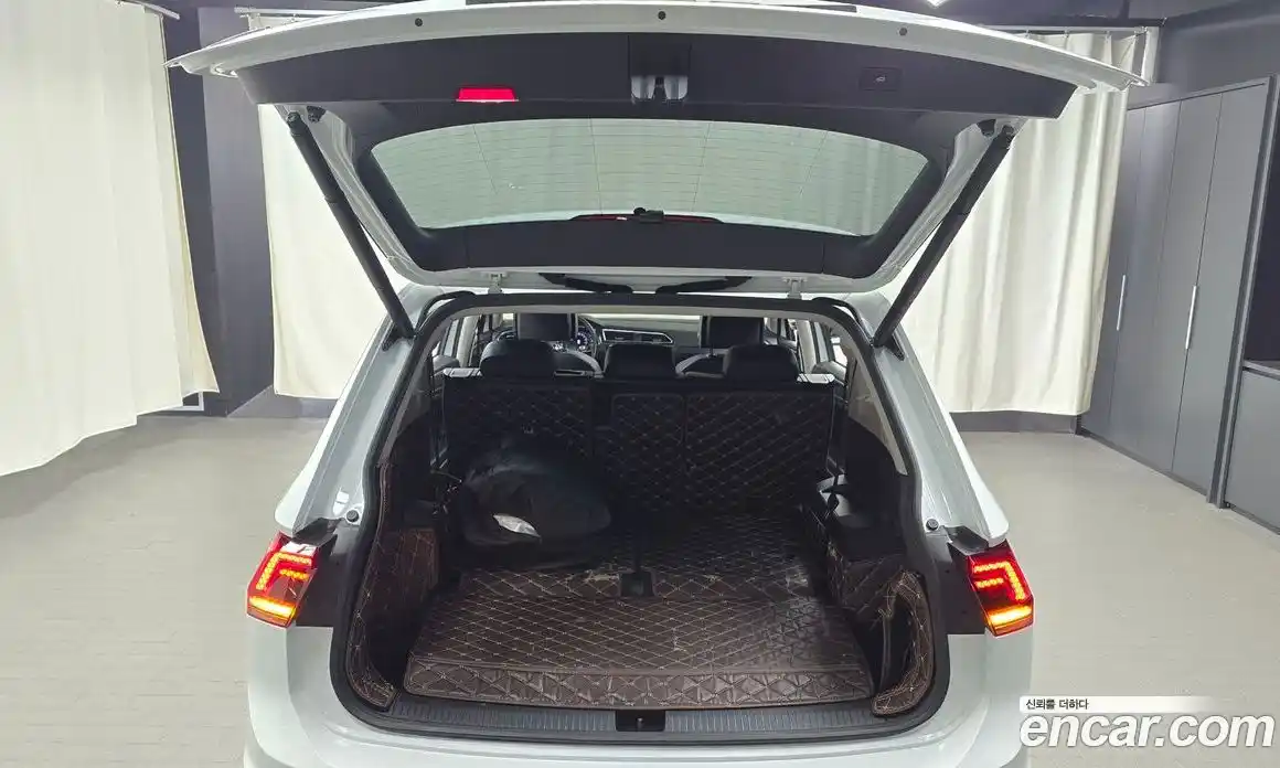 Volkswagen Tiguan 2020 2.0 гидро в Москве № 1917637, фото 27