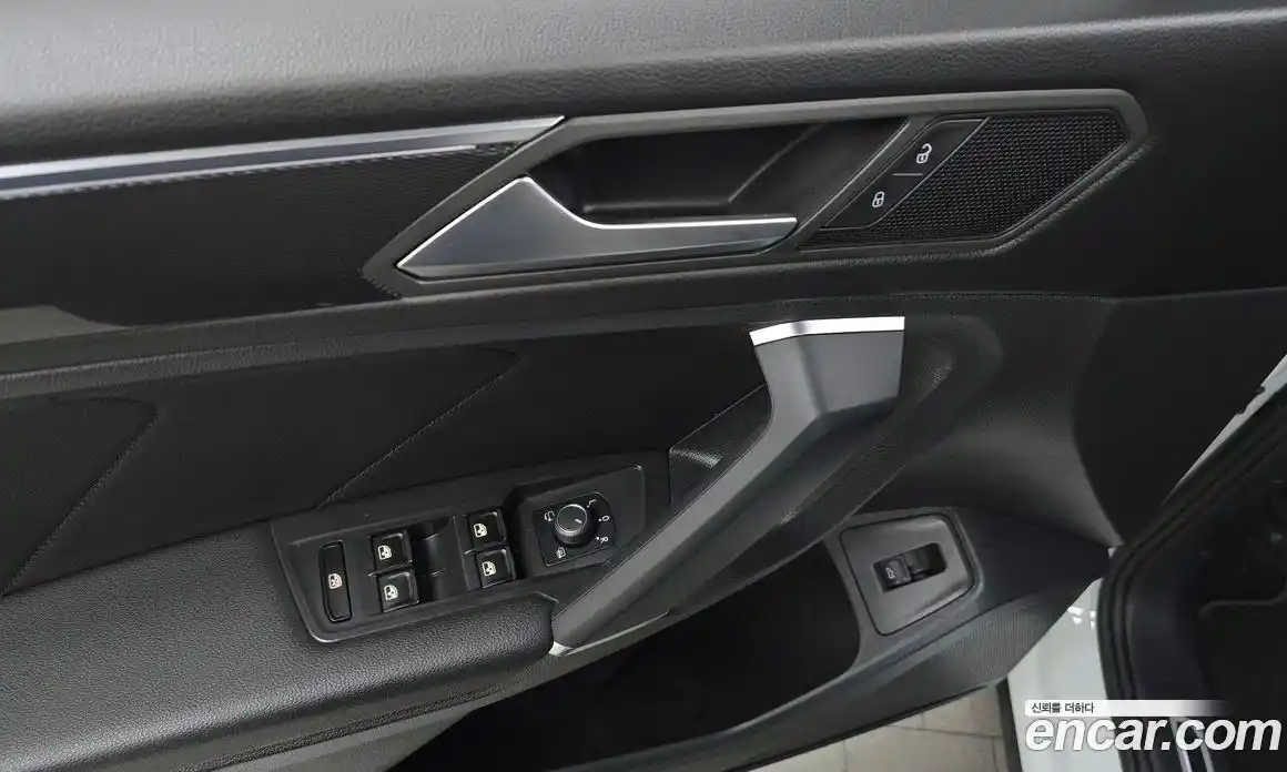 Volkswagen Tiguan 2020 2.0 гидро в Москве № 1917637, фото 32