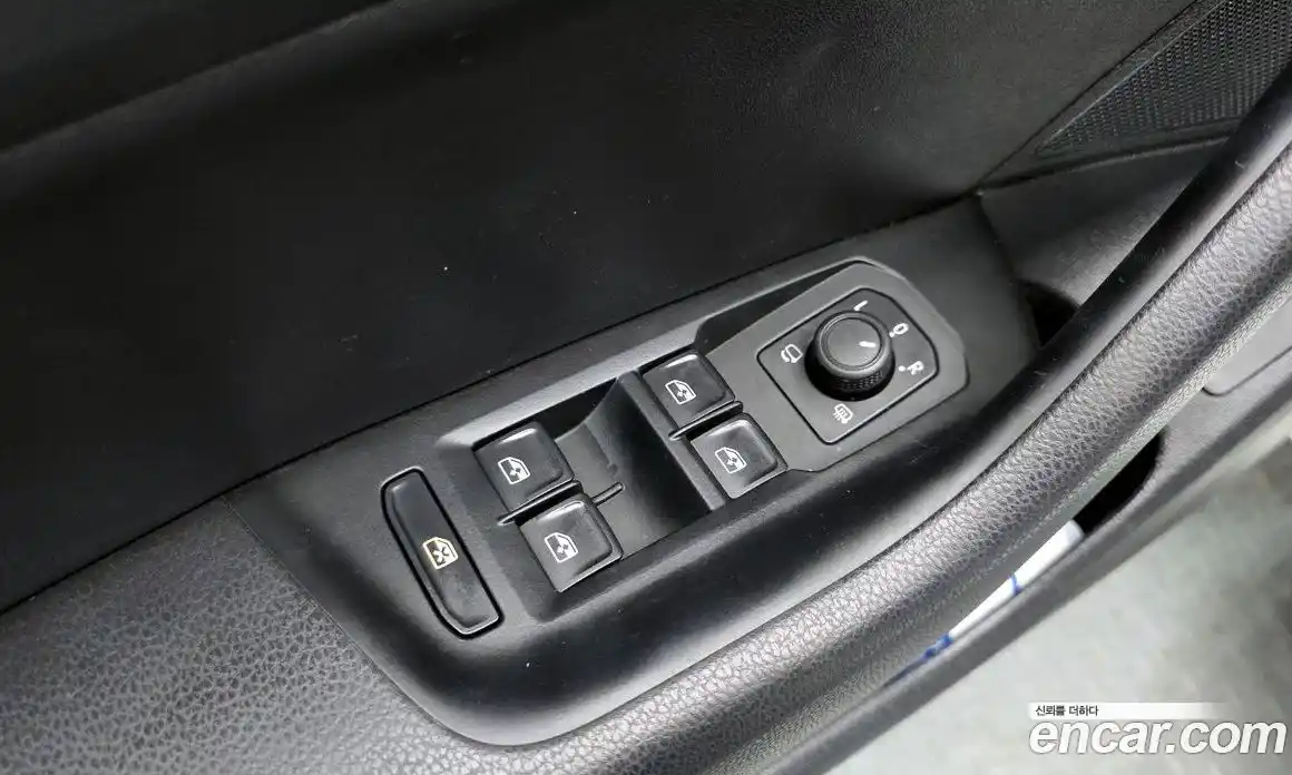 Volkswagen Arteon 2020 2.0 гидро в Москве № 1917730, фото 35