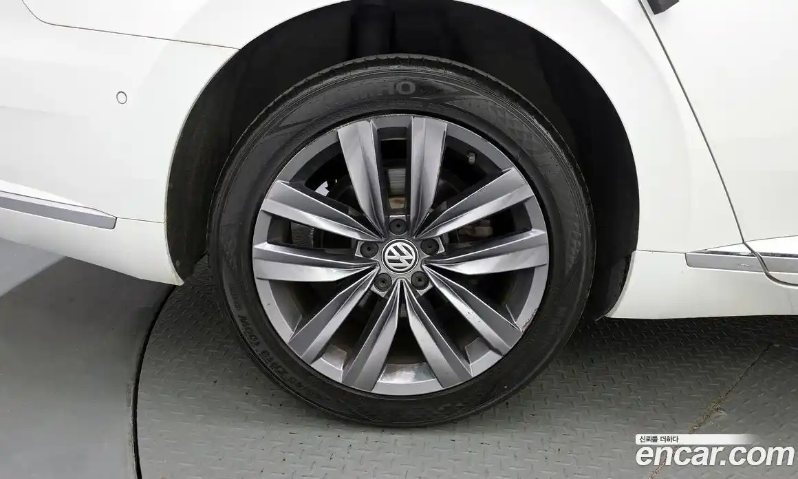 Volkswagen Arteon 2020 2.0 гидро в Москве № 1917730, фото 5