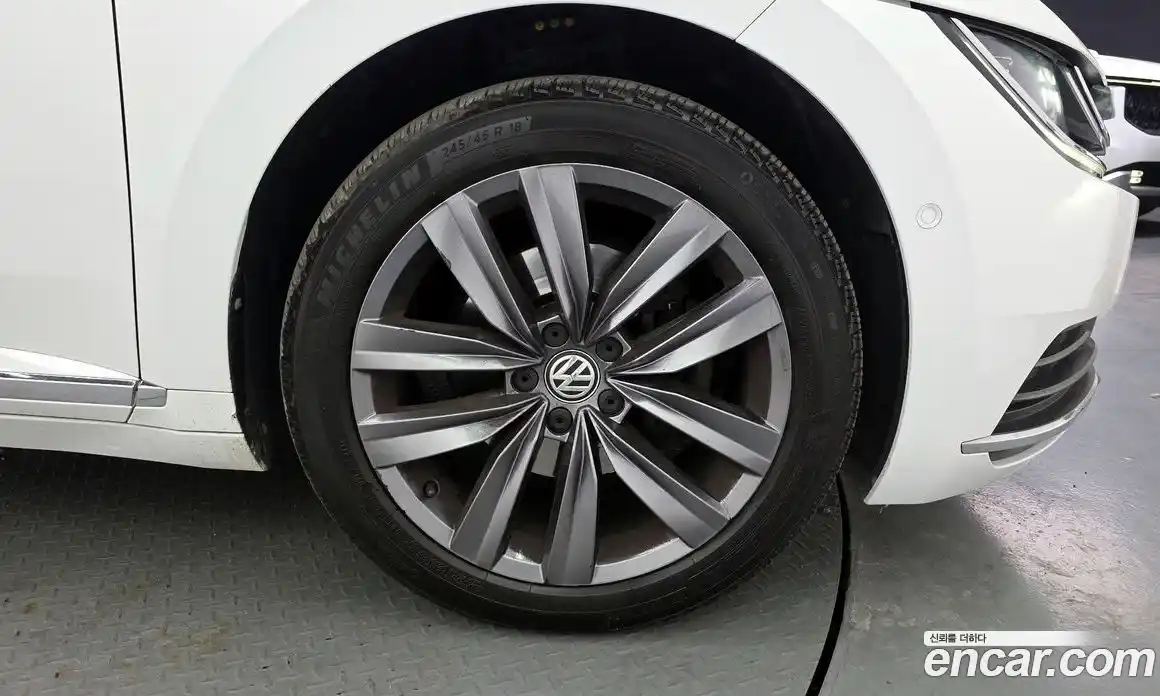 Volkswagen Arteon 2020 2.0 гидро в Москве № 1917730, фото 7
