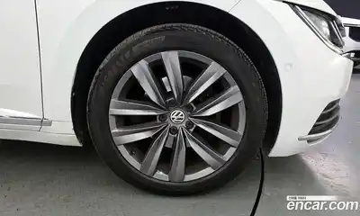 Volkswagen Arteon 2020 2.0 гидро в Москве № 1917730, миниатюра 7