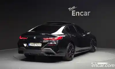 BMW 8-Series 2023 4.4 гидро в Москве № 1917743, миниатюра 2