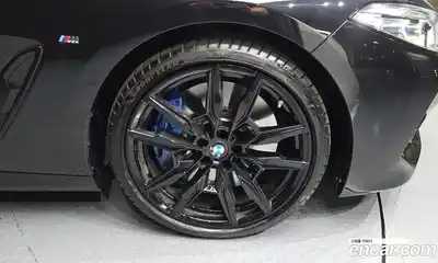 BMW 8-Series 2023 4.4 гидро в Москве № 1917743, миниатюра 5