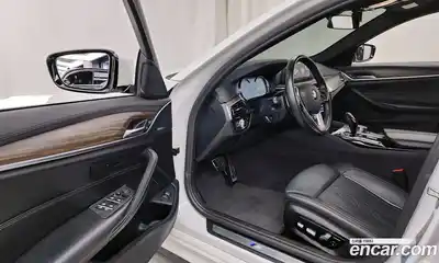 BMW 5-Series 2018 2.0 гидро в Москве № 1917854, миниатюра 12