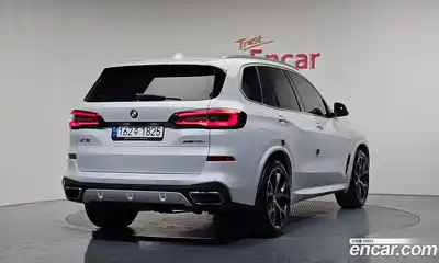 BMW X5 2023 3.0 гидро в Москве № 1917928, миниатюра 2