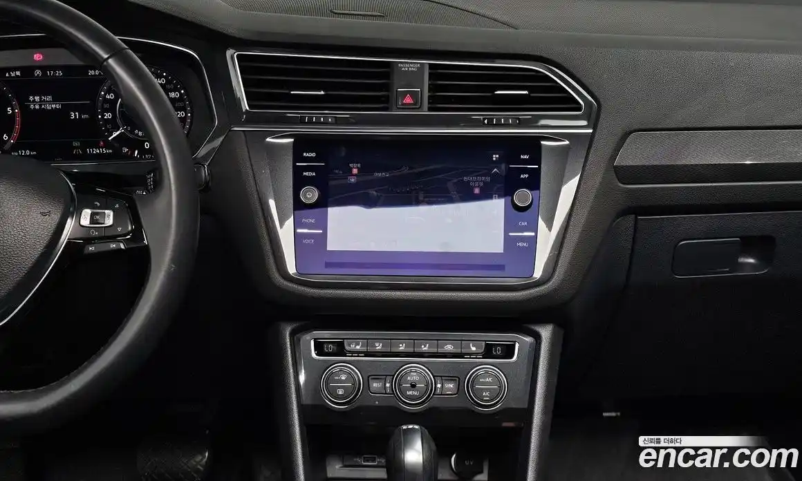 Volkswagen Tiguan 2018 2.0 гидро в Москве № 1917951, фото 15