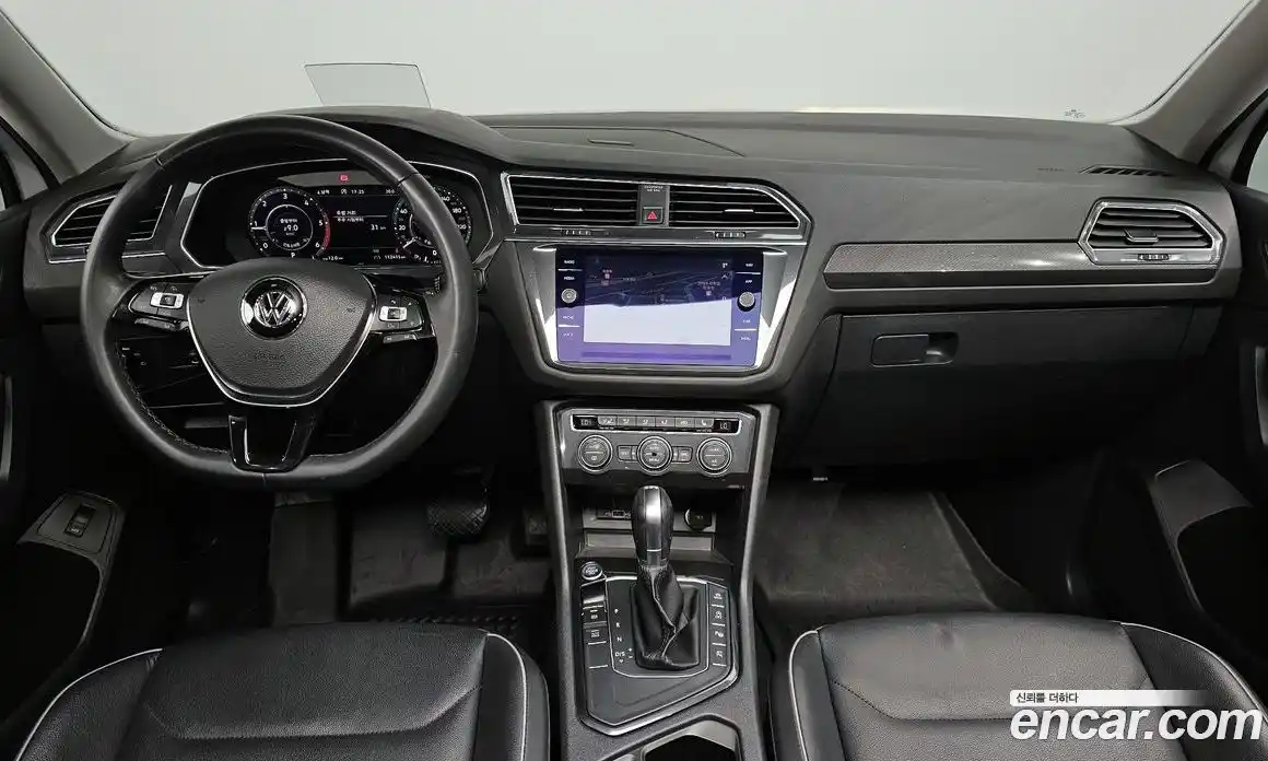 Volkswagen Tiguan 2018 2.0 гидро в Москве № 1917951, фото 7