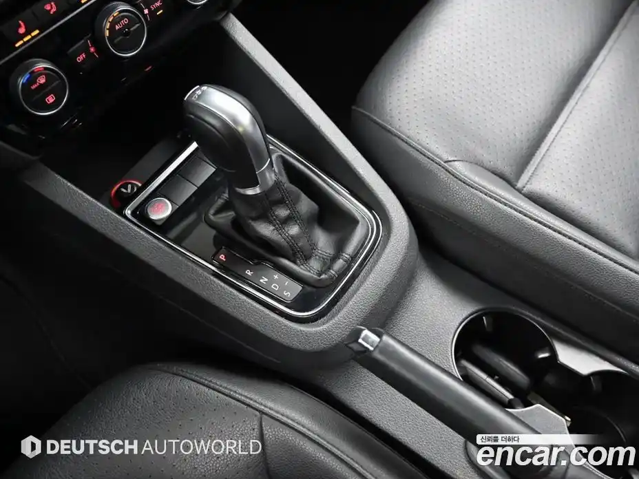 Volkswagen Jetta 2015 2.0 гидро в Москве № 1918594, фото 9