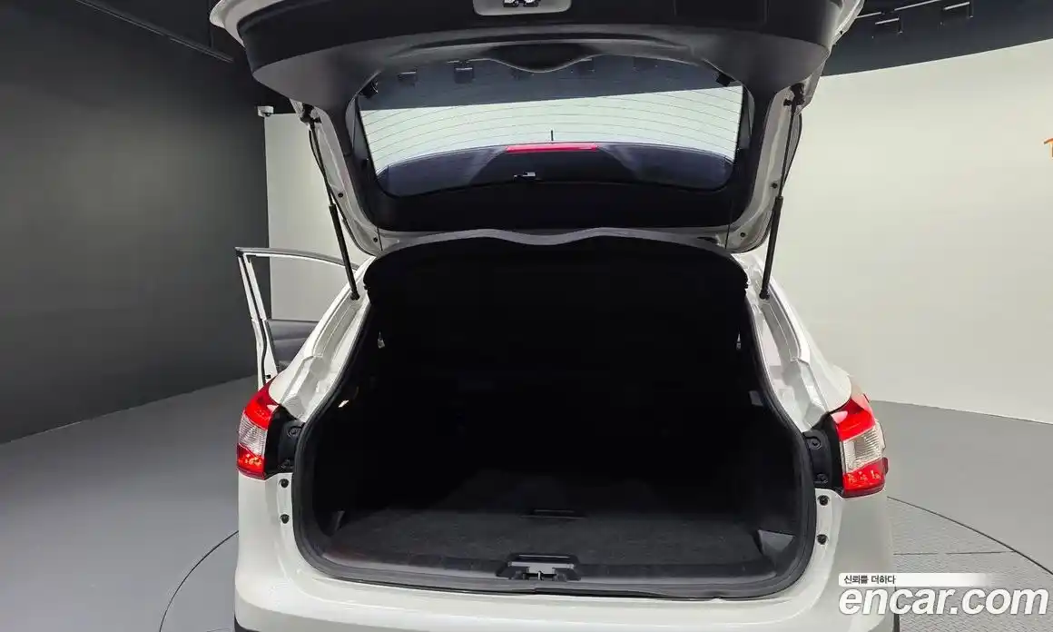 Nissan Qashqai 2016 1.6 гидро в Москве № 1920631, фото 20