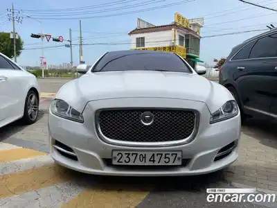 Jaguar XJ, 2013