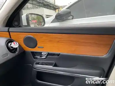 Jaguar XJ 2013 2.0 гидро в Москве № 1921337, миниатюра 5