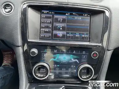 Jaguar XJ 2013 2.0 гидро в Москве № 1921337, миниатюра 6