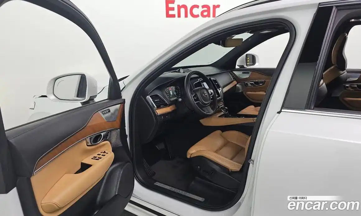 Volvo XC90 2018 2.0 гидро в Москве № 230593, фото 10