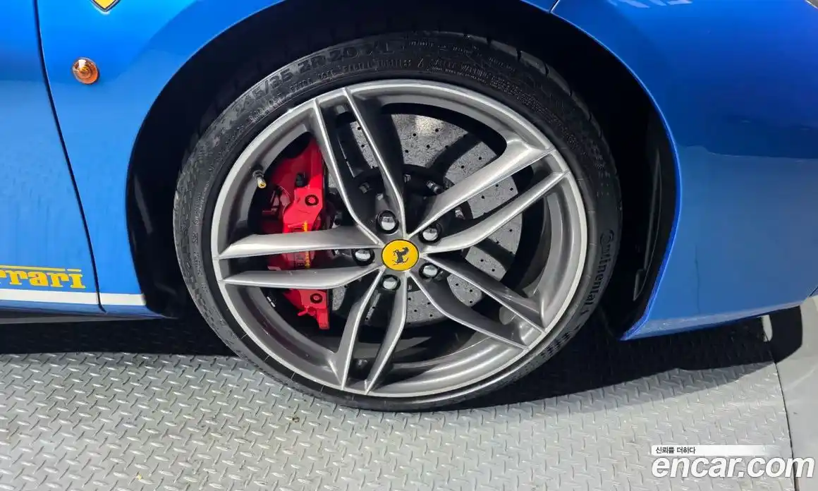 Ferrari 488 2017 3.9 гидро в Москве, фото 5