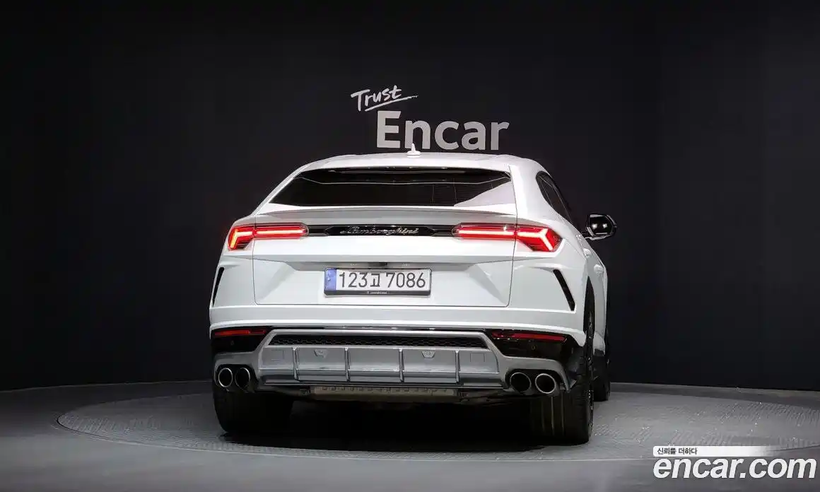 Lamborghini Urus 2020 4.0 гидро, фото 4
