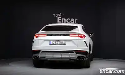 Lamborghini Urus 2020 4.0 гидро, миниатюра 4