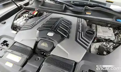 Lamborghini Urus 2020 4.0 гидро, миниатюра 6