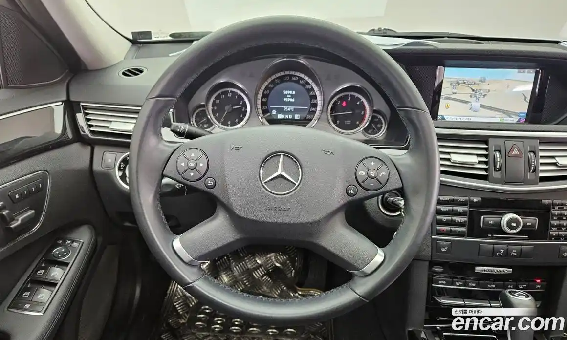 Mercedes-Benz E-Class 2010 2.1 гидро в Москве № 543683, фото 13