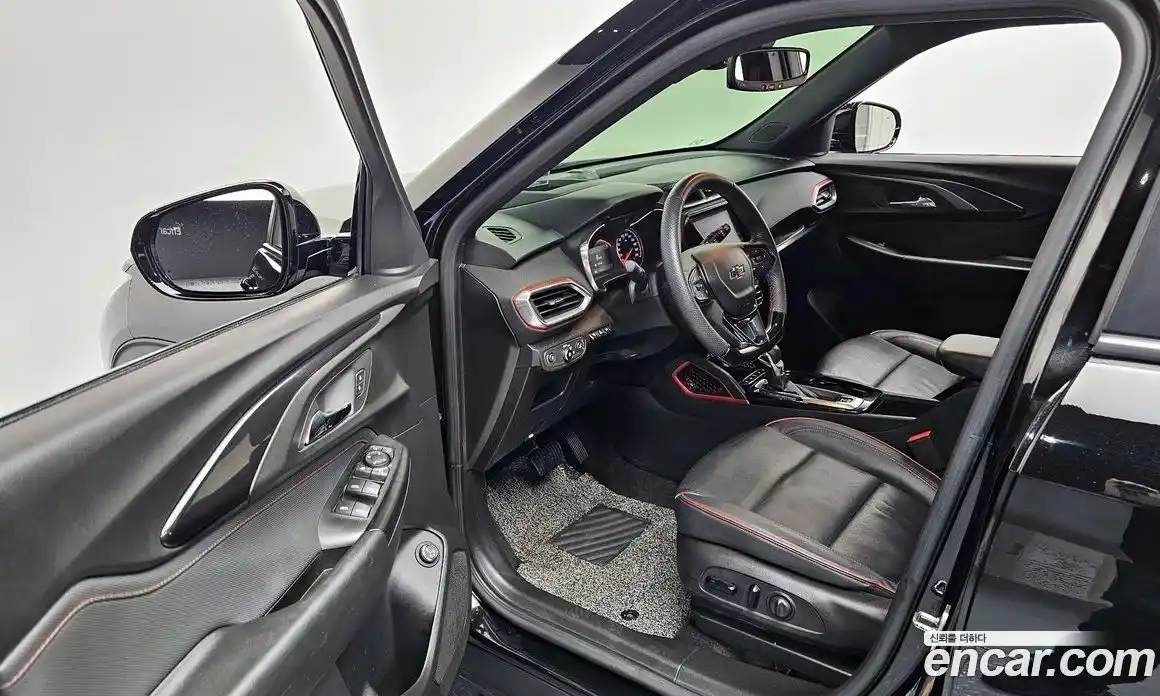 Chevrolet TrailBlazer 2023 1.3 гидро в Москве, фото 10