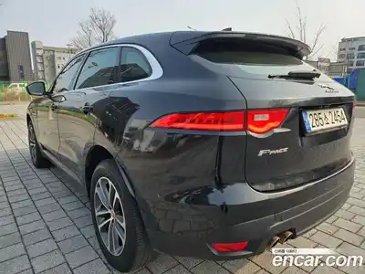 Jaguar F-Pace 2016 2.0 гидро в Москве № 976574, миниатюра 8