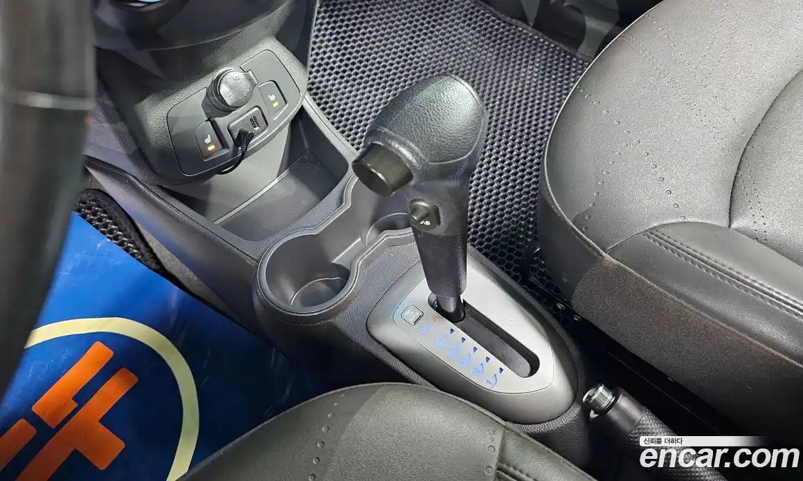 Chevrolet Spark 2014 1.0 гидро в Москве № 103354, фото 9