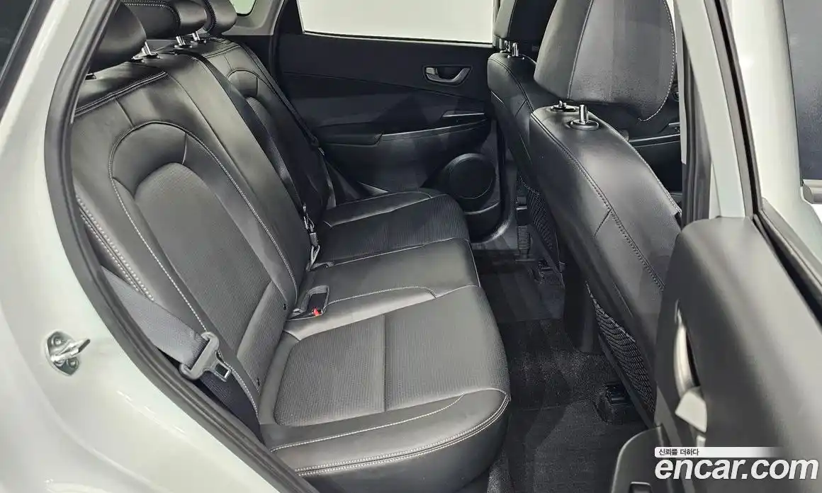 Hyundai Kona 2018 1.6 гидро в Москве № 1244614, фото 16