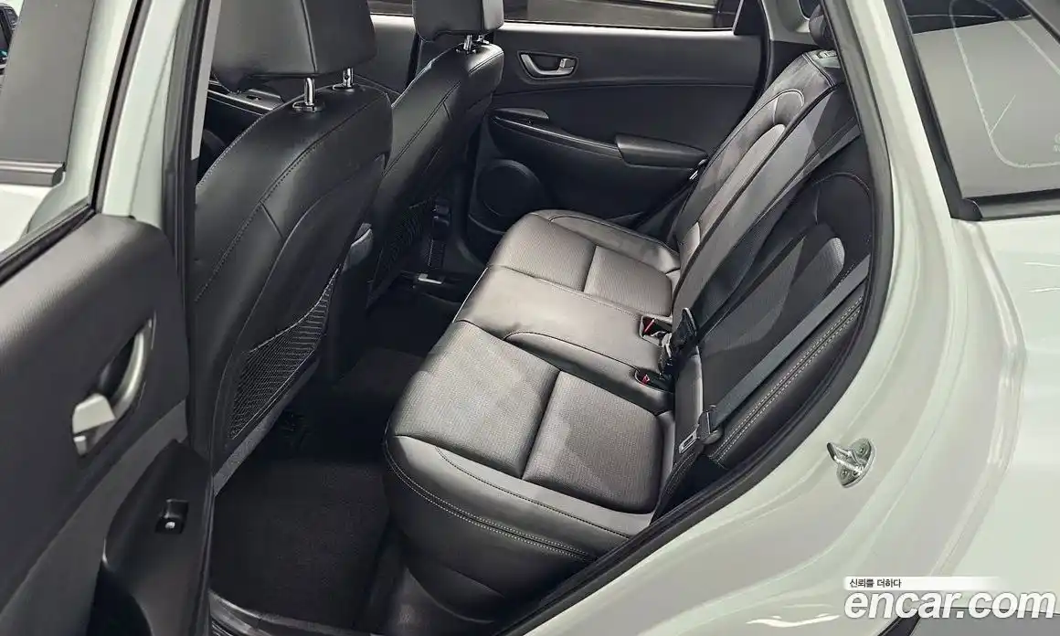 Hyundai Kona 2018 1.6 гидро в Москве № 1244614, фото 17