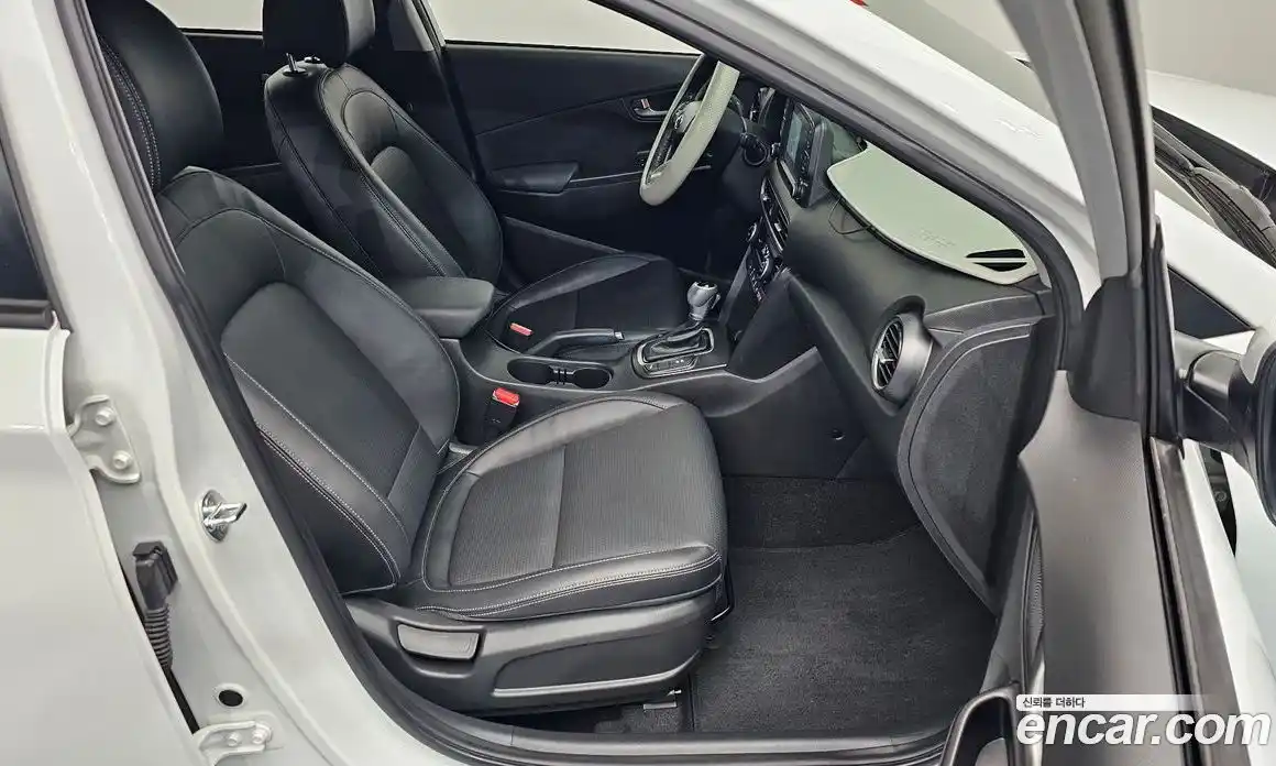 Hyundai Kona 2018 1.6 гидро в Москве № 1244614, фото 18