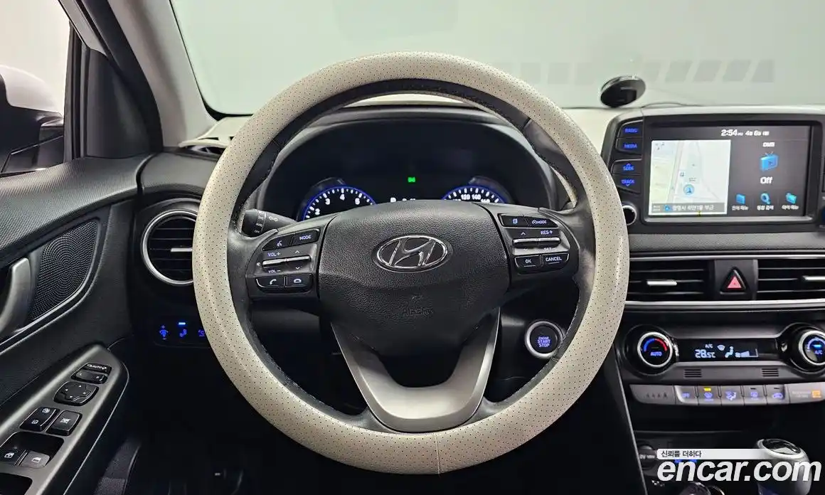 Hyundai Kona 2018 1.6 гидро в Москве № 1244614, фото 21