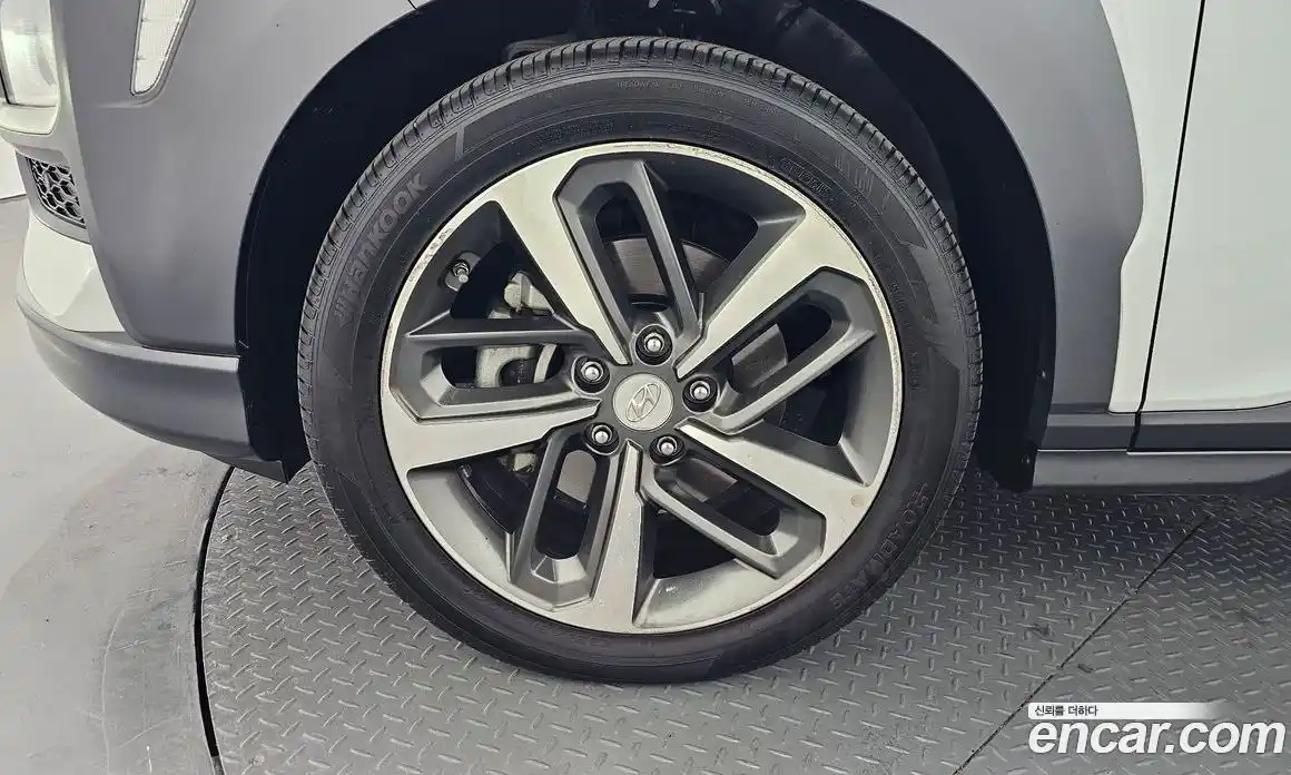 Hyundai Kona 2018 1.6 гидро в Москве № 1244614, фото 5