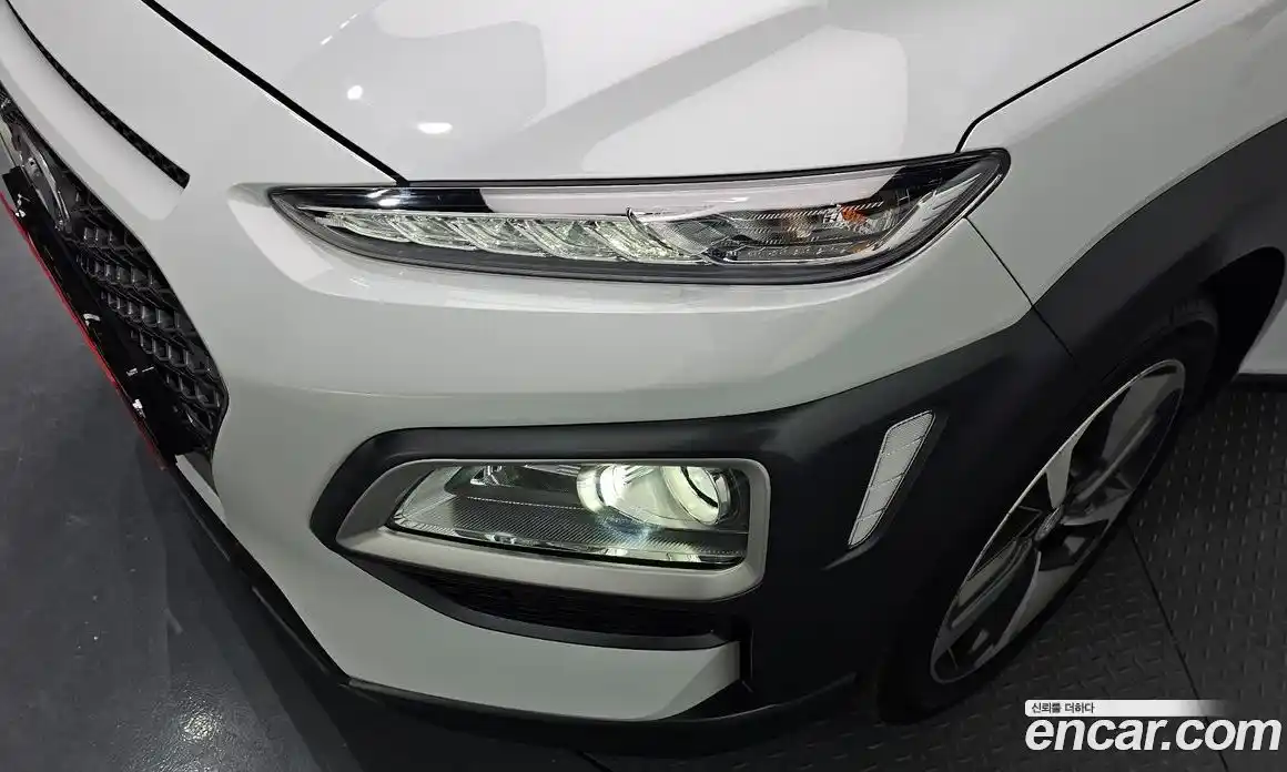 Hyundai Kona 2018 1.6 гидро в Москве № 1244614, фото 8