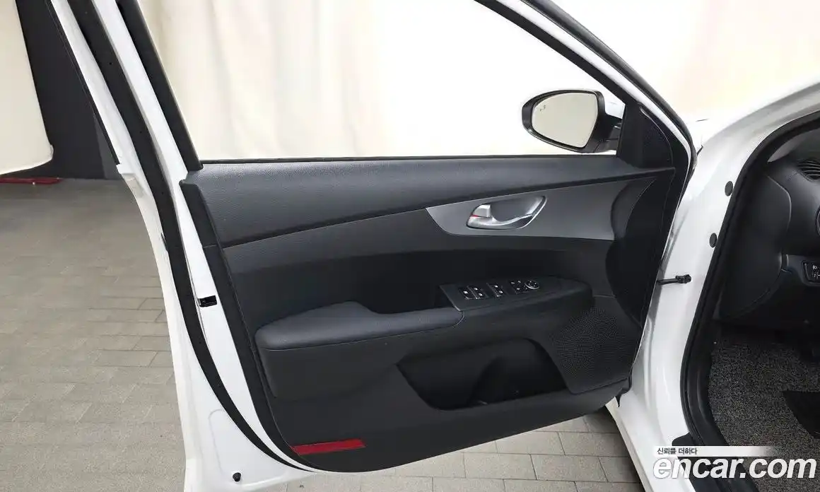 Kia K3 2022 1.6 гидро в Москве № 1245066, фото 14