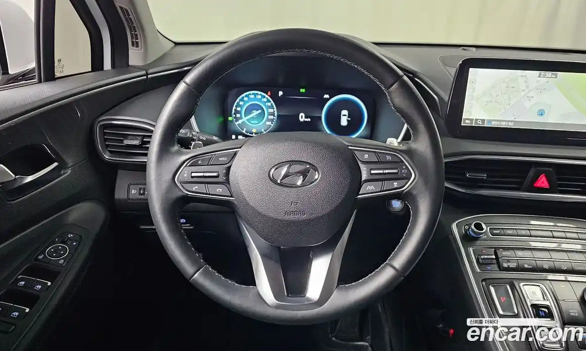 Hyundai Santa Fe 2023 1.6 гидро в Москве № 1317632, фото 19